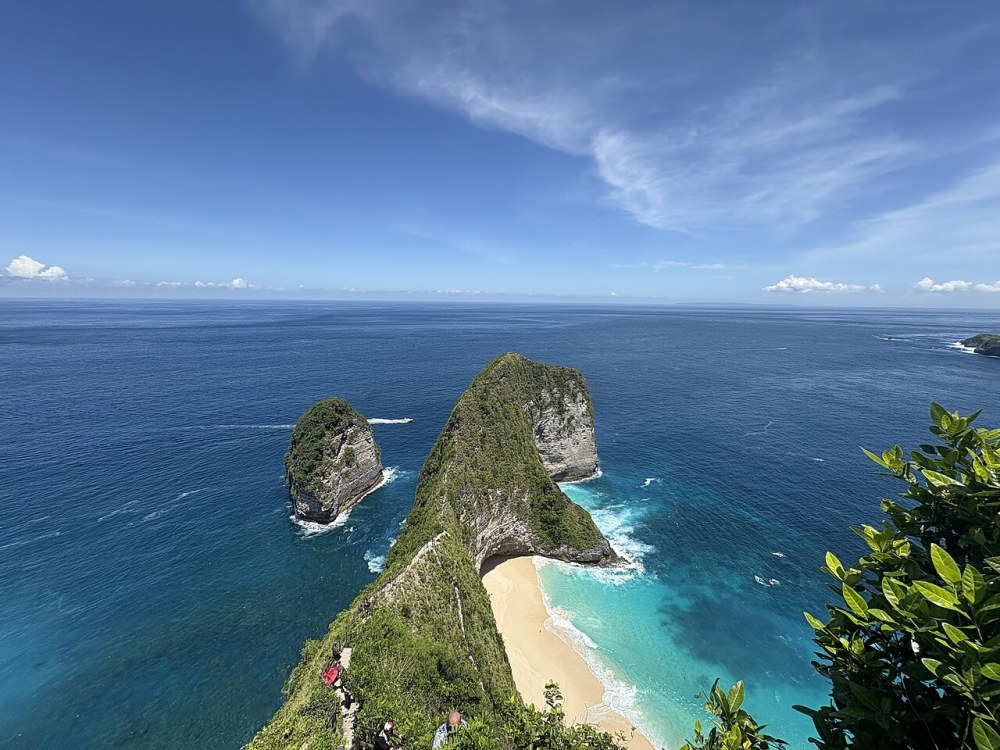 Bali & Nusa Penida Tropical Escape